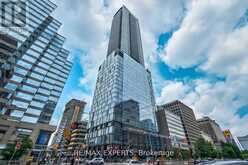 3509 - 488 UNIVERSITY AVENUE Toronto