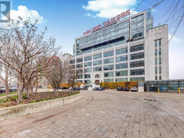 121 - 637 LAKE SHORE BOULEVARD W Toronto Ontario