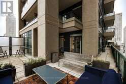 1702 - 35 HAYDEN STREET Toronto