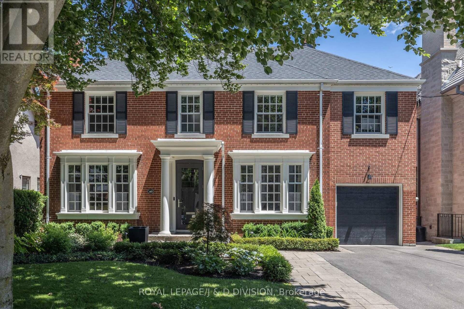 149 DINNICK CRESCENT Toronto