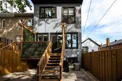 110 LEYTON AVENUE Toronto