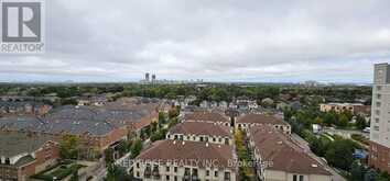 1215 - 520 STEELES AVENUE W Vaughan