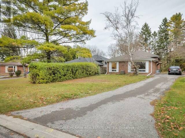 21 HURON COURT Aurora Ontario