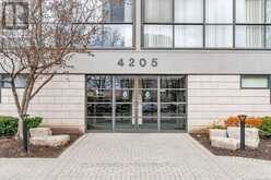 406 - 4205 SHIPP DRIVE Mississauga