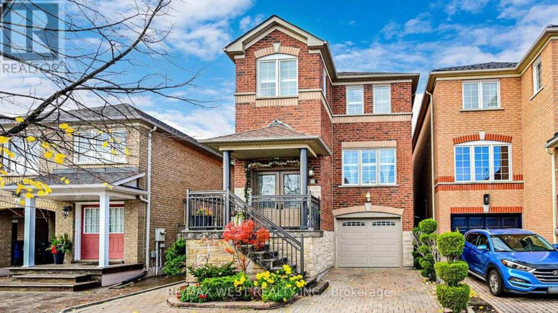 10 VIA CASSIA DRIVE Toronto