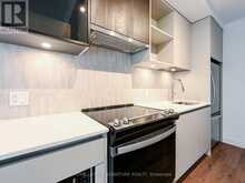 719 - 395 DUNDAS STREET W Oakville