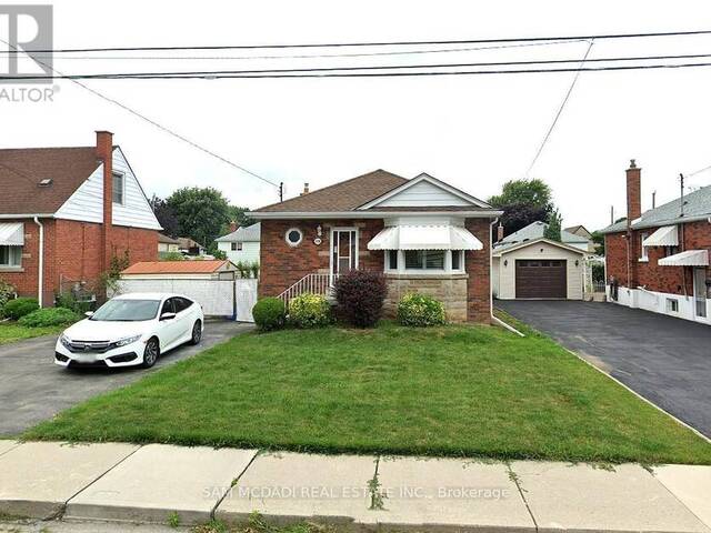 208 EAST 32ND STREET Hamilton Ontario