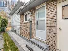 76 AMANDA DRIVE Toronto