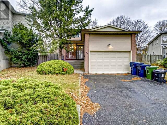 55 PLUMBROOK CRESCENT N Toronto Ontario