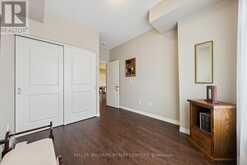 301 - 400 WILLIAM GRAHAM DRIVE Aurora