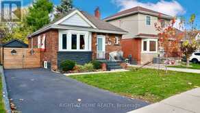 124 BARONS AVENUE S Hamilton