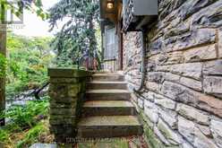 15 PINE HILL ROAD Toronto