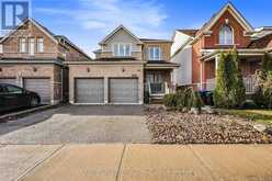 243 ARMSTRONG CRESCENT Bradford/West Gwillimbury