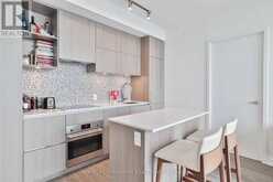 3302 - 1 YORKVILLE AVENUE Toronto