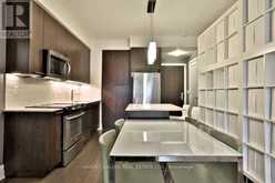 319 - 70 ROEHAMPTON AVENUE Toronto