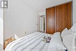 618 - 20 EDGECLIFF GOLFWAY Toronto