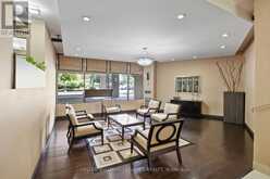 618 - 20 EDGECLIFF GOLFWAY Toronto