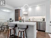 415 - 23 GLEBE ROAD W Toronto