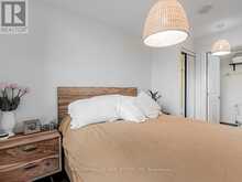 415 - 23 GLEBE ROAD W Toronto