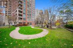 808 - 156 ENFIELD PLACE Mississauga