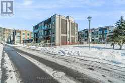 136 - 27 APPLEWOOD LANE Toronto