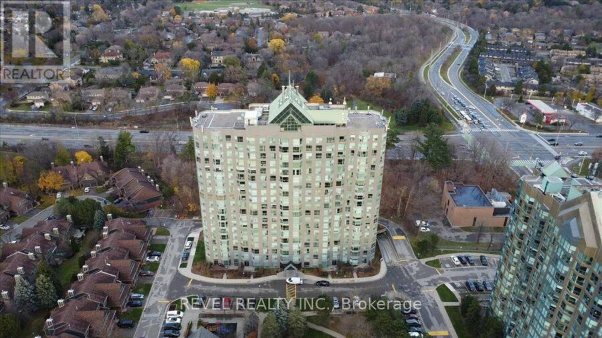 303 - 2155 BURNHAMTHORPE ROAD W Mississauga