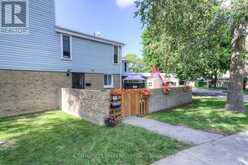 38 - 33 BURNS DRIVE Guelph