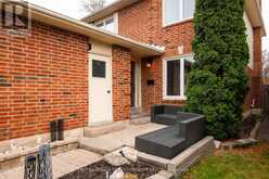 8 CRANMORE COURT Brampton