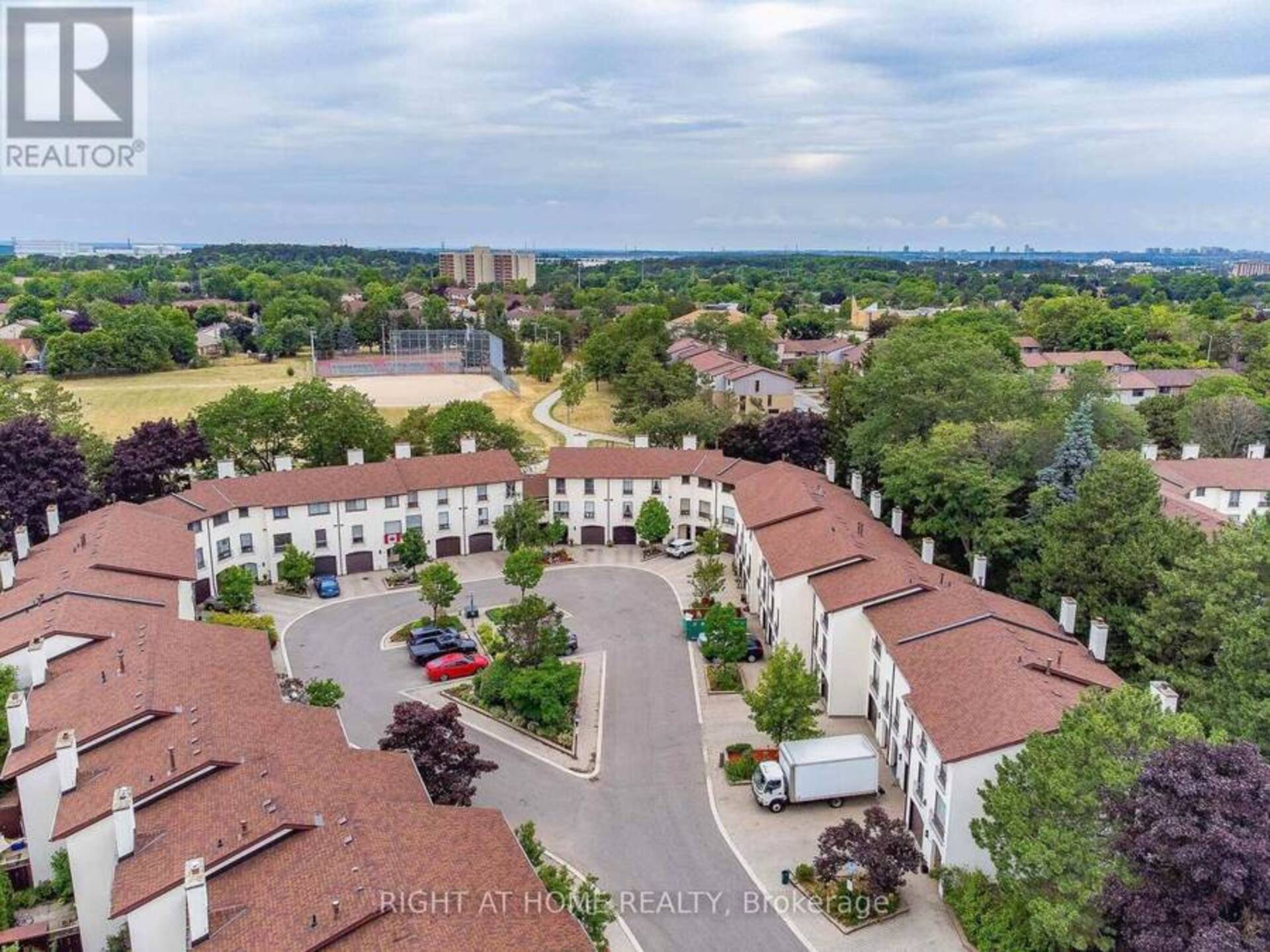 32 - 6679 SHELTER BAY ROAD Mississauga