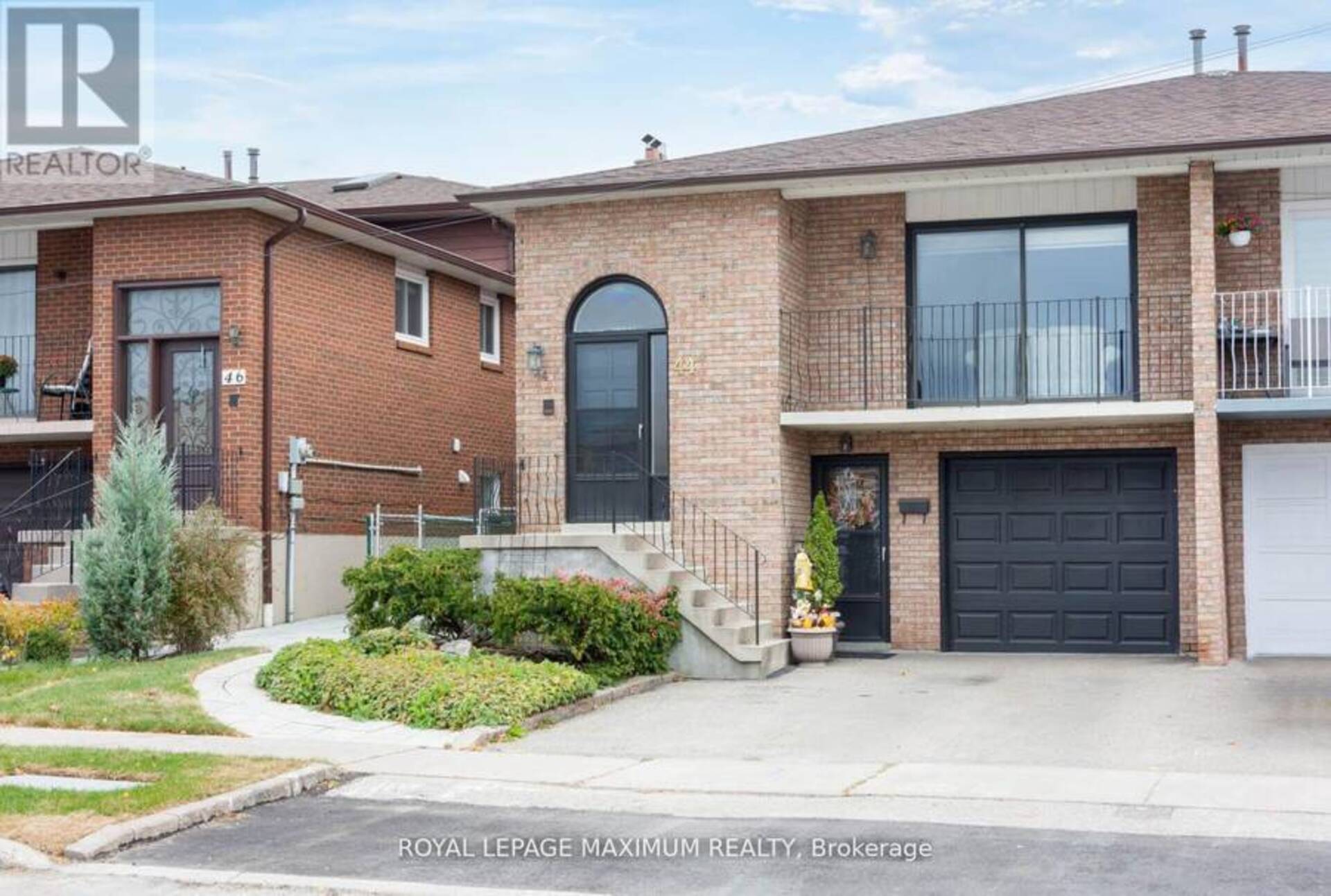 44 FLAGSTICK COURT Toronto