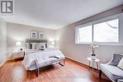 8 RUSTY CREST WAY Toronto