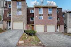 8 RUSTY CREST WAY Toronto