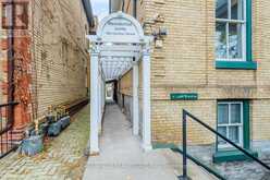 3 - 185 CARLTON STREET Toronto