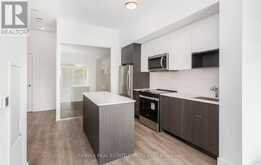 301 - 202 BURNHAMTHORPE ROAD E Mississauga