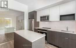 301 - 202 BURNHAMTHORPE ROAD E Mississauga