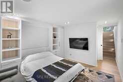 421 CRAVEN ROAD Toronto