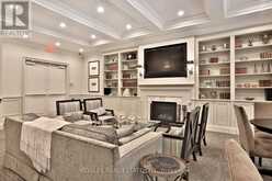 312 - 25 SCRIVENER SQUARE Toronto