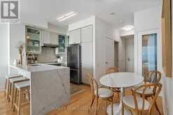 312 - 25 SCRIVENER SQUARE Toronto