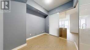 2701 - 488 UNIVERSITY AVENUE N Toronto