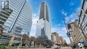 2701 - 488 UNIVERSITY AVENUE N Toronto