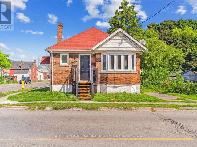 MAIN - 32 OLIVE AVENUE Oshawa Ontario