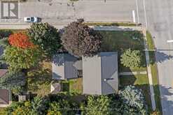 9 DUNDAS STREET E Erin