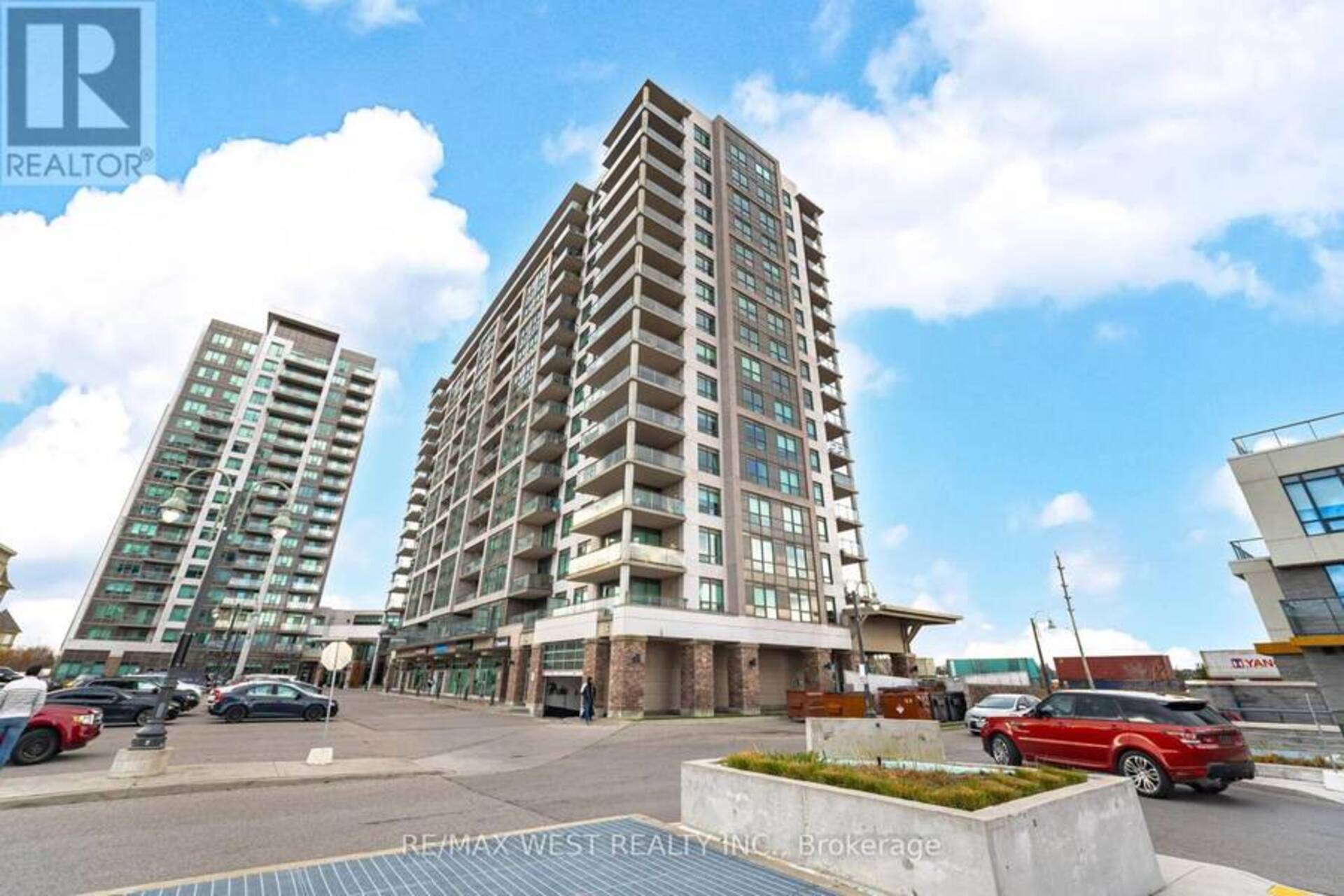 402 - 1235 BAYLY STREET Pickering