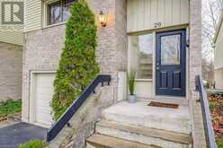 29 - 1135 MCCRANEY STREET E Oakville