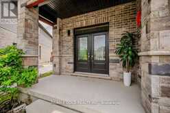 913 RIVER RIDGE COURT Kitchener