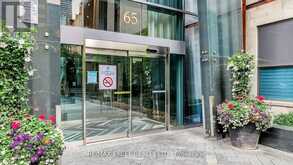 4105 - 65 ST. MARY STREET Toronto