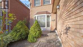 13 STILLWATER CRESCENT Brampton