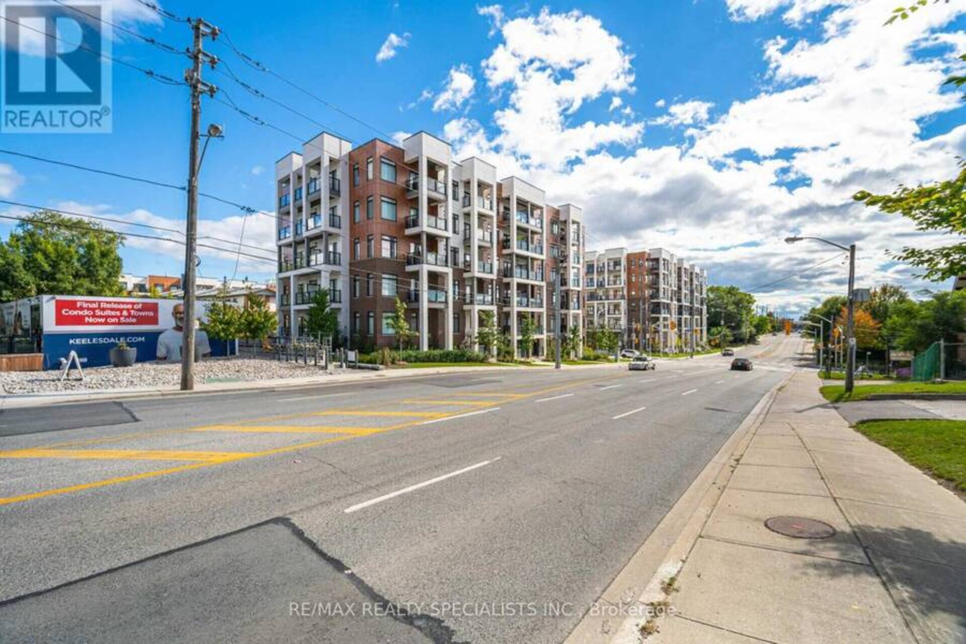 409 - 160 CANON JACKSON DRIVE Toronto