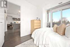 303 - 501 ST CLAIR AVENUE W Toronto