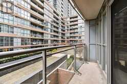 331 - 21 ICEBOAT TERRACE Toronto